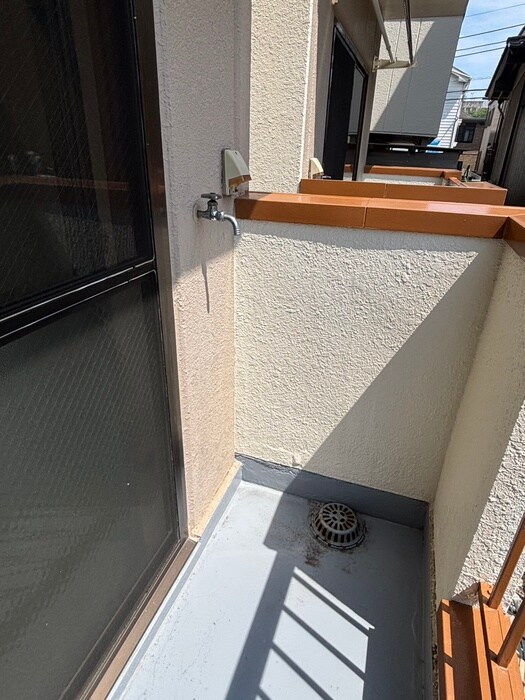 物件内観写真15　(洗濯機置場)