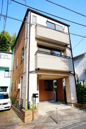 小阪邸戸建賃貸住宅外観写真