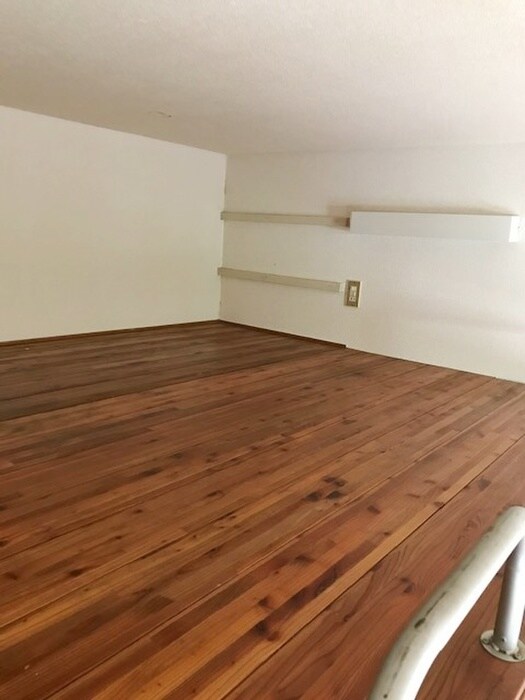 物件内観写真12　(ロフト)