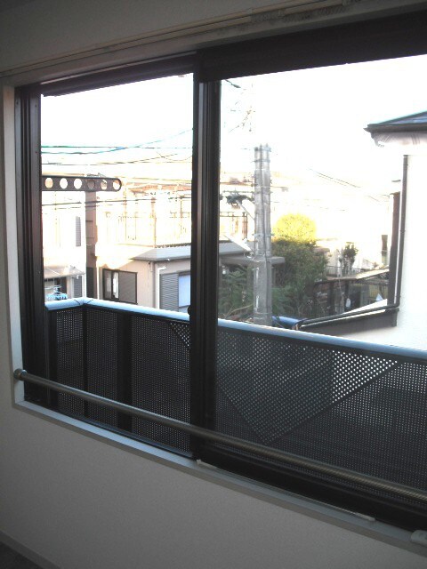 物件内観写真13　(室内からの展望)