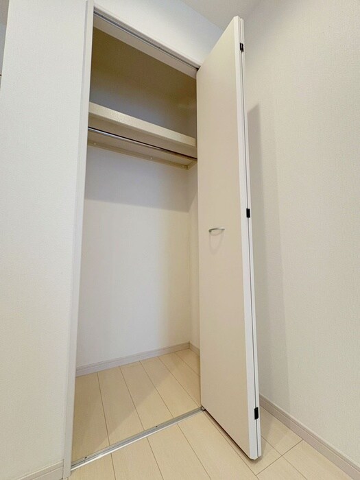 物件内観写真15　(収納)