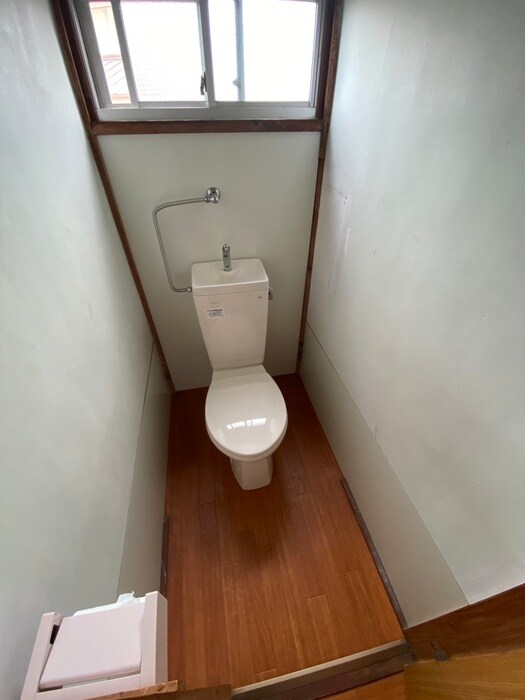 物件内観写真14　(トイレ)