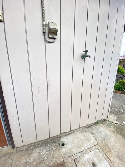 物件内観写真16　(洗濯機置場)