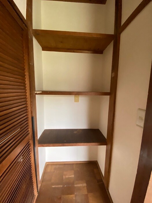 物件内観写真17　(収納)