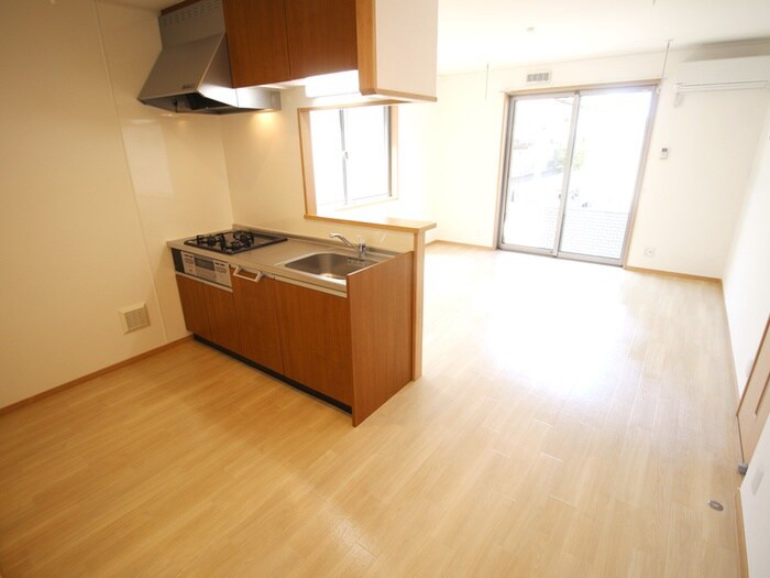 物件内観写真8　(居室)