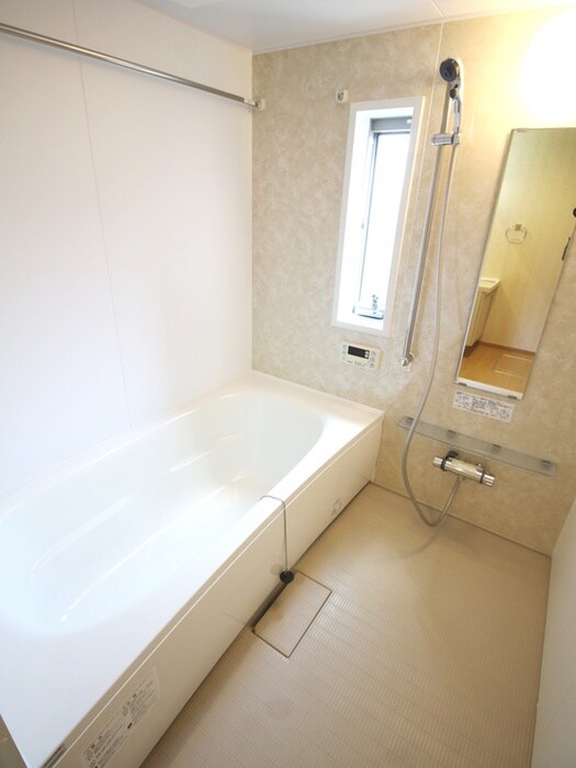 物件内観写真11　(バス／シャワールーム等)