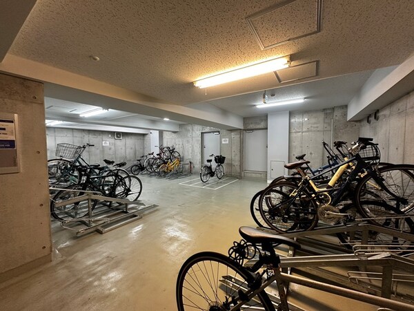 駐輪場