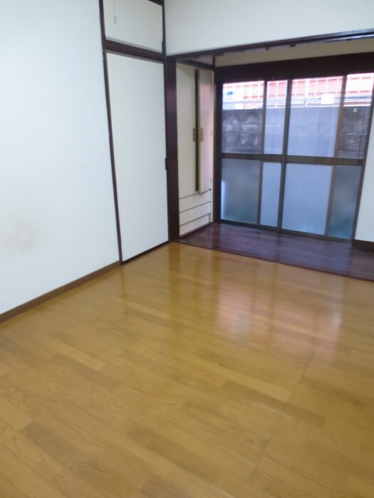 物件内観写真8　(居室)