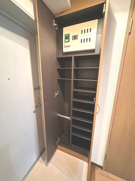 物件内観写真18　(靴箱)