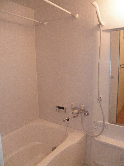 物件内観写真4　(バス／シャワールーム等)
