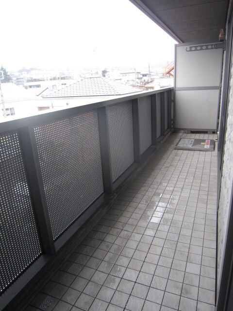 物件内観写真9　(ベランダ・バルコニー)