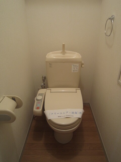 物件内観写真13　(トイレ)