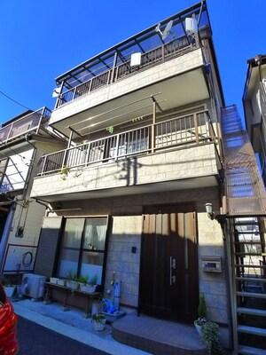 オンリ－ワン外観写真