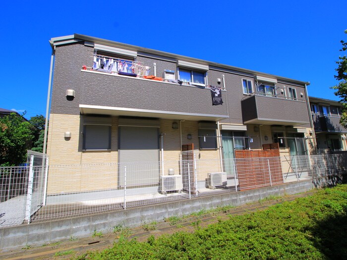 物件外観写真2　(外観写真)