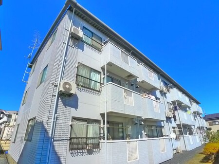 アドミラブール外観写真