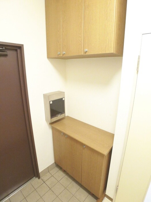 物件内観写真15　(靴箱)