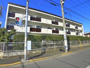 サウスコーポ中山外観写真