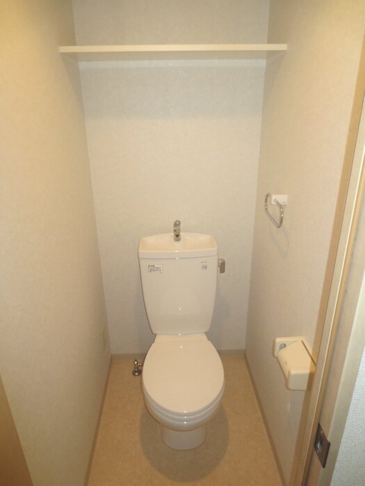 物件内観写真15　(トイレ)