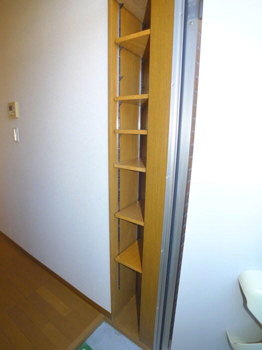 物件内観写真14　(靴箱)