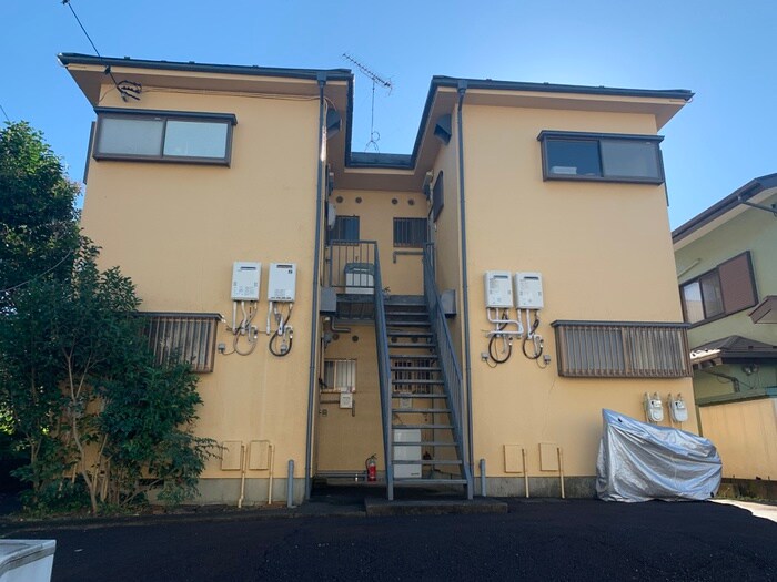 物件外観写真3　(エントランス部分)