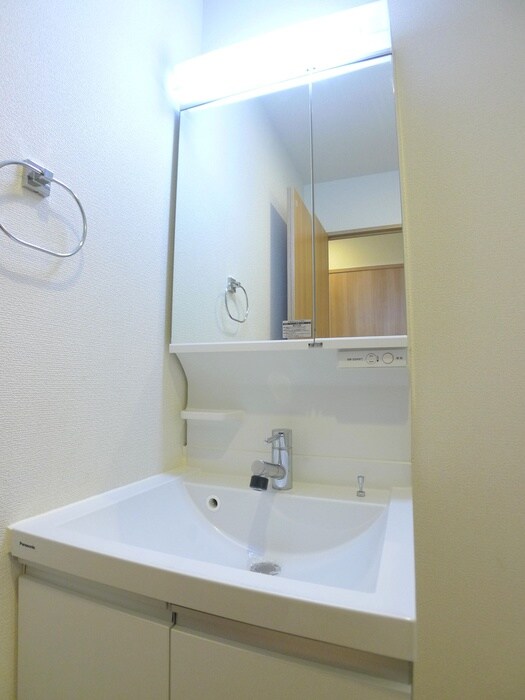 物件内観写真10　(洗面)