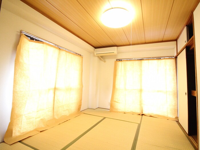 物件内観写真7　(居室)