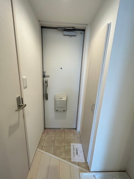 物件内観写真19　(玄関)