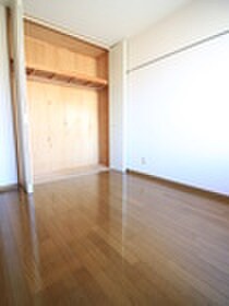 物件内観写真12　(居室)