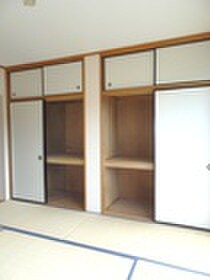 物件内観写真13　(収納)