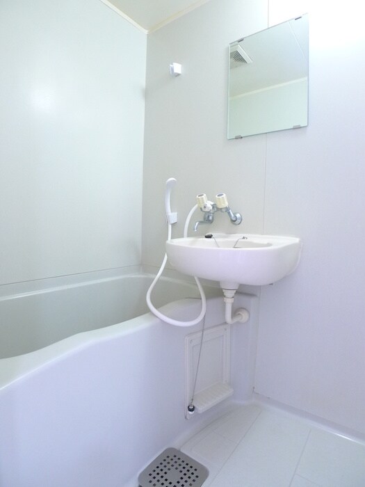 物件内観写真6　(バス／シャワールーム等)