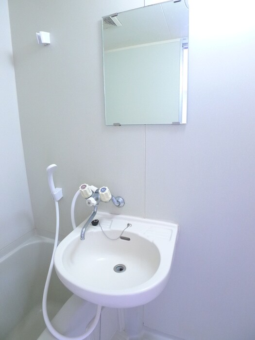 物件内観写真7　(洗面)