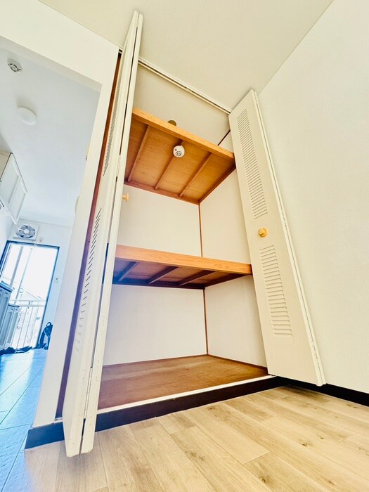 物件内観写真15　(収納)