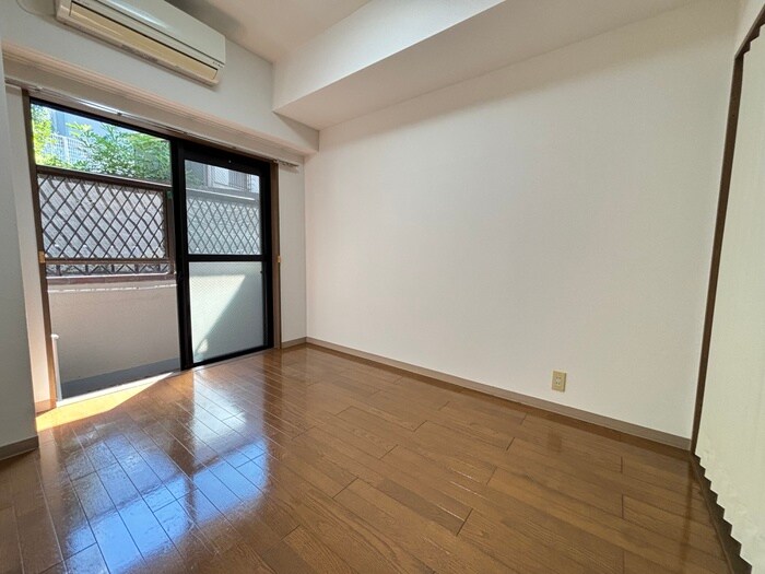 物件内観写真14　(居室)