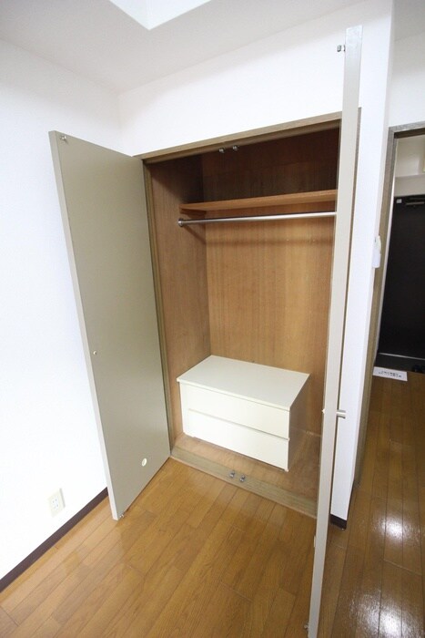 物件内観写真15　(収納)
