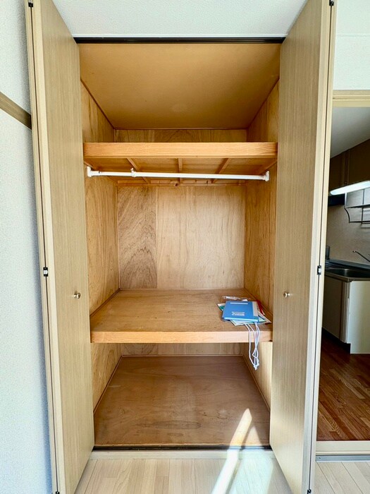 物件内観写真9　(収納)