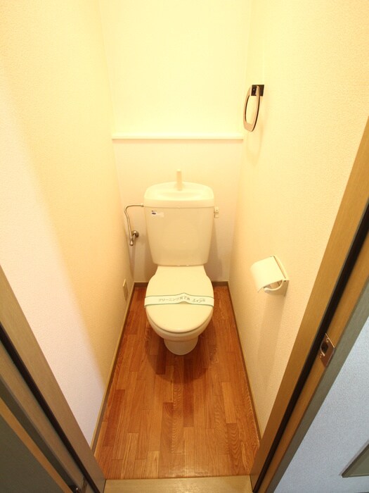 物件内観写真12　(トイレ)