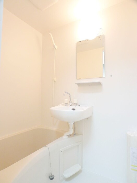 物件内観写真11　(バス／シャワールーム等)