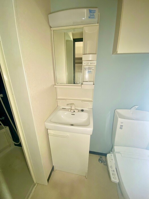 物件内観写真12　(洗面)