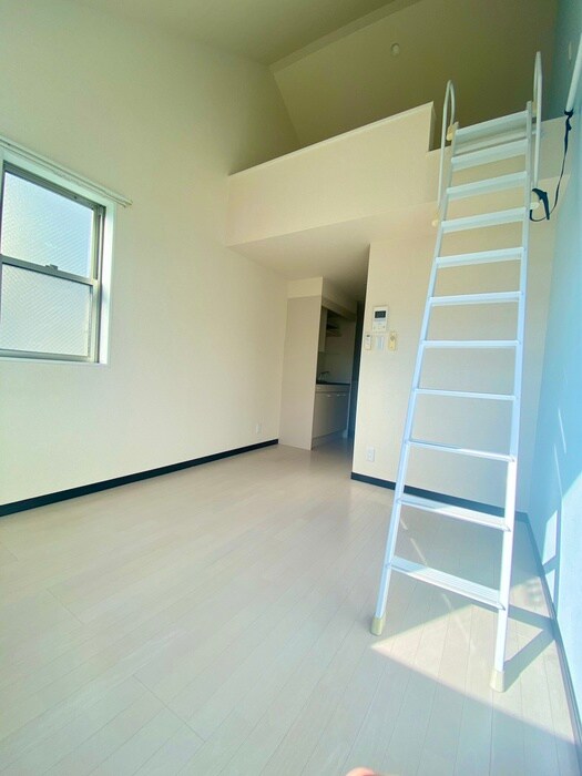 物件内観写真18　(居室)