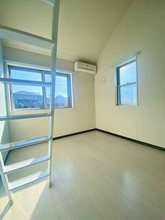 物件内観写真21　(居室)