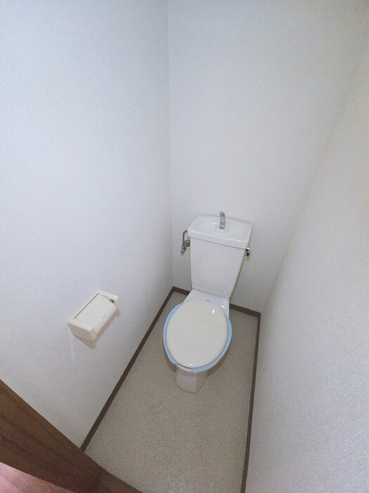 物件内観写真6　(トイレ)