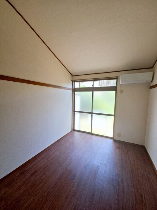 物件内観写真16　(居室)