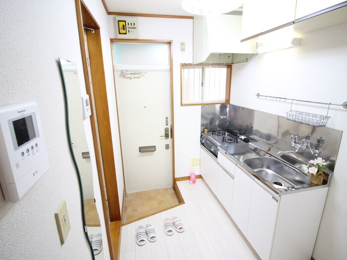 物件内観写真8　(居室)