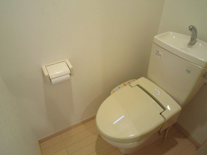 物件内観写真13　(トイレ)