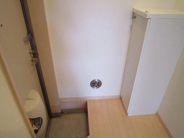 物件内観写真16　(玄関)