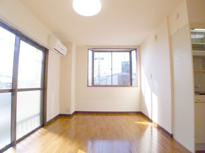 物件内観写真17　(居室)