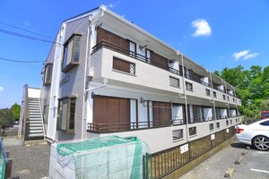 メゾンエリ－ルＡ棟外観写真