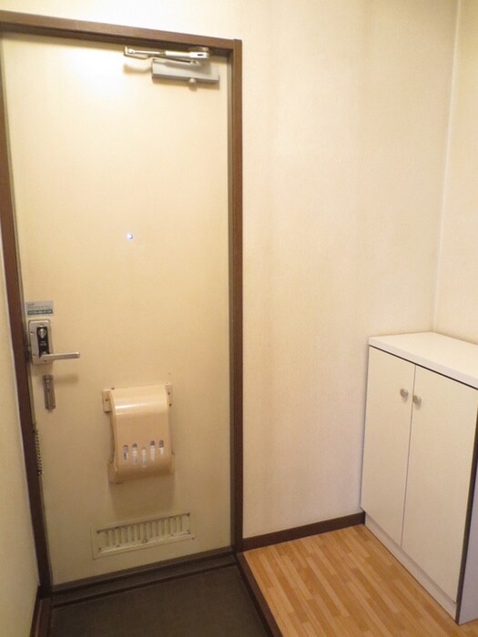 物件内観写真20　(玄関)