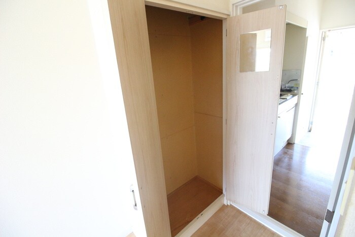 物件内観写真20　(収納)