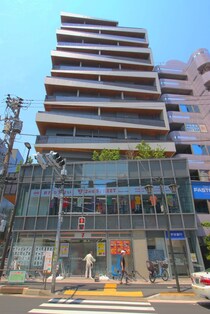 Brillia ist町屋の外観写真